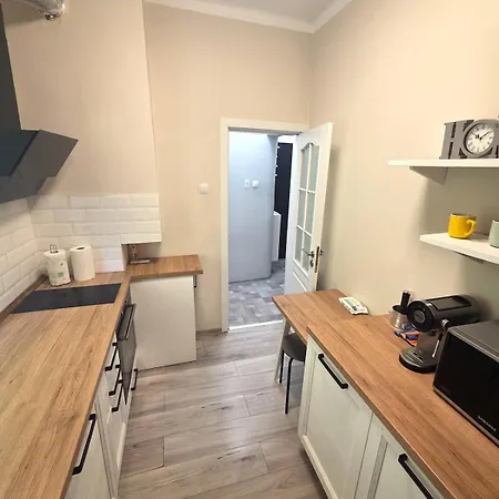 The Heart Of Steps From Ndk Apartman